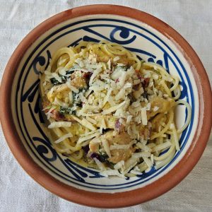 Kycklingpasta med pesto